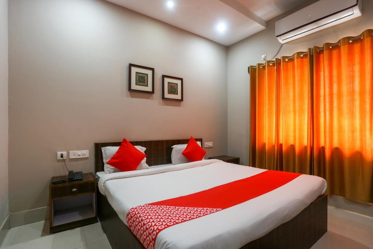 Oyo 61586 Hotel Narmada Bhavan Puri Exterior photo